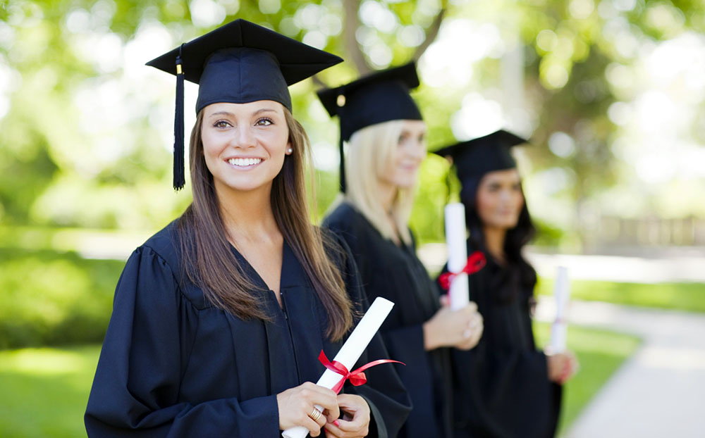 Fotografie per la tua laurea: la particolarità dei dettagli nel racconto di un’emozione per immagini