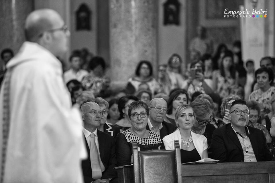 Chiedi un preventivo ad Emanuele Bellini per un servizio fotografico per comunioni e cresime Trapani
